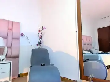 Stripchat Free Porn Cam of kamii_arias