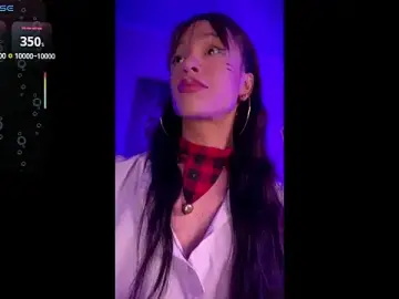 Stripchat Free Live Porn of stormytt_