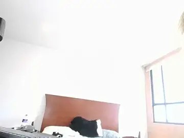 Stripchat Free Live Porn of stormytt_