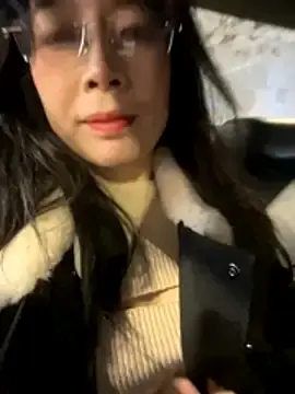 Stripchat Free Live Porn of yourkeer