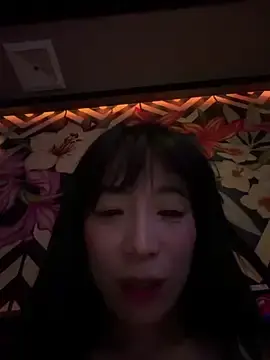 Stripchat Free Porn Cam of yourkeer