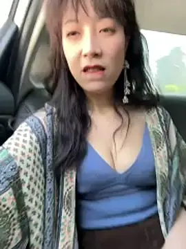 Stripchat Free Porn Cam of yourkeer