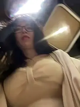 Stripchat Free Live Porn of yourkeer