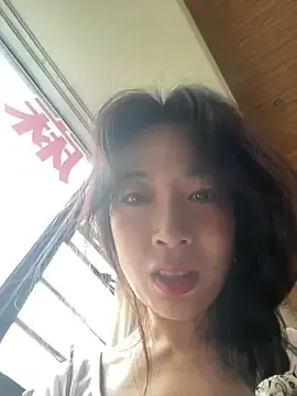 Stripchat Watch Live Sex Cams of yourkeer