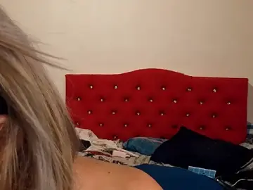 Stripchat Best live sex cam show of Agatha_humidity