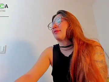 Stripchat Live Porn of kathryn07