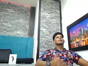 Stripchat Adult Video Chat of Chris_Dick23