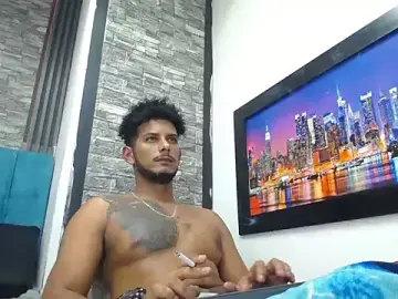 Stripchat Private Sex Chat of Chris_Dick23