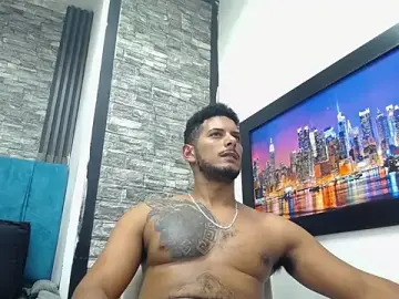 Stripchat Live Sex of Chris_Dick23