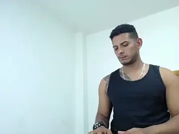 Stripchat Live Sex of Chris_Dick23