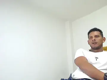 Stripchat Adult Video Chat of Chris_Dick23