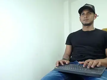 Stripchat Best Webcam of Chris_Dick23