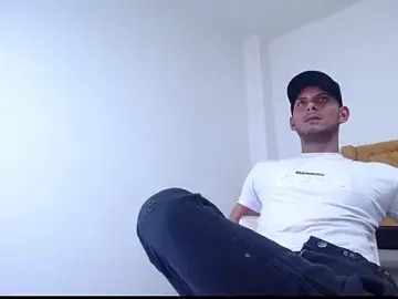 Stripchat Sex Chat of Chris_Dick23