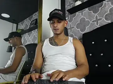 Stripchat Live Porn of Chris_Dick23