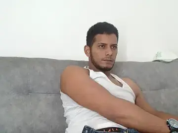 Stripchat Free Porn Cam of Chris_Dick23