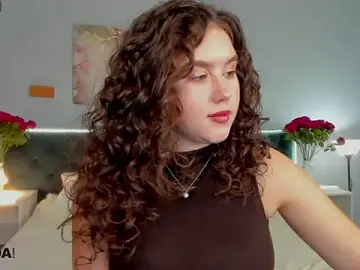 Stripchat Adult Webcams of Ariella_Sol