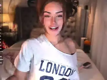 Stripchat Best Webcam of ParisianDoll