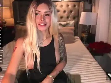 Stripchat Live Porn of ParisianDoll
