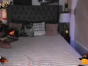 Stripchat Live Porn of ParisianDoll