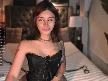 Stripchat Sex Cam of ParisianDoll