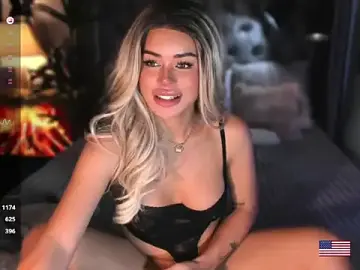 Stripchat Free Porn Cam of ZyraGoddes