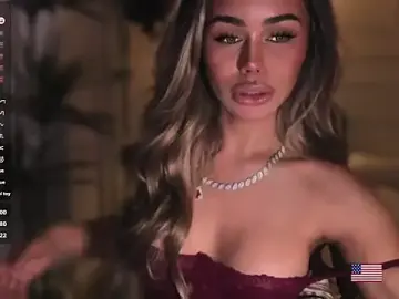 Stripchat Live Sex Cam of ZyraGoddes
