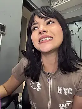 Stripchat Live Sex Cam of TatiLee