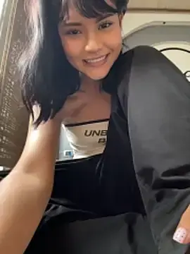 Stripchat Nude Webcam of TatiLee