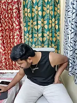 Stripchat Watch Live Sex Cams of ChillBoyyy