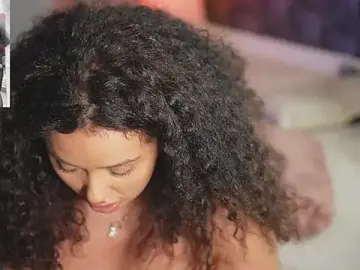 Stripchat Nude Webcam of ChloeJoyce