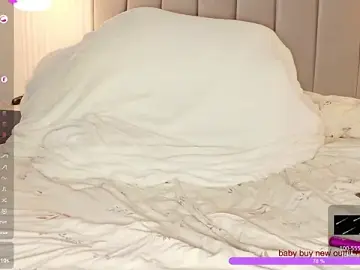 Stripchat Free Porn Cam of _rose_monarch_