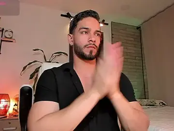 Stripchat Best live sex cam show of Josseph1_