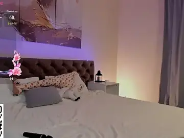 Stripchat Live Sex Cam of Linablueeyed