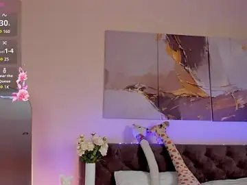 Stripchat Live Sex Cam of Linablueeyed