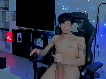 Stripchat Free Live Porn of MarkBrowniii