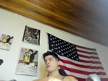 Stripchat Free Live Porn of charlie_hotxxx