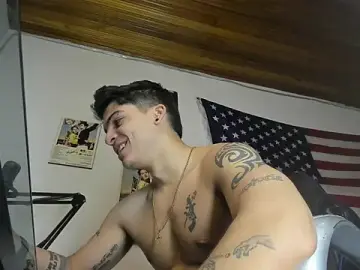 Stripchat Free Porn Cam of charlie_hotxxx