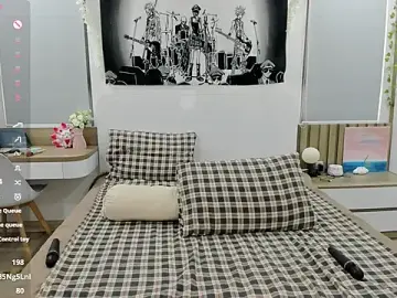 Stripchat Sex Cam of Yena-little