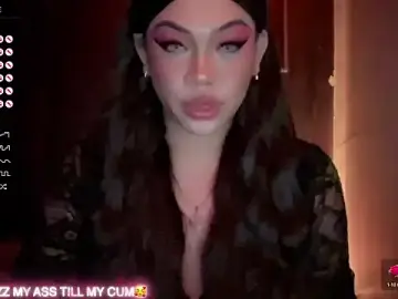 Stripchat Sex Cam of madam_agnes1