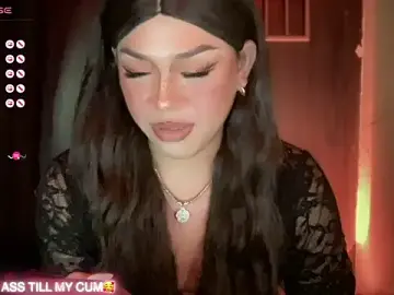 Stripchat Live Sex Cam of madam_agnes1