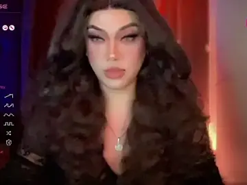 Stripchat Free Live Porn of madam_agnes1