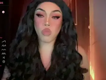 Stripchat Free Live Porn of madam_agnes1