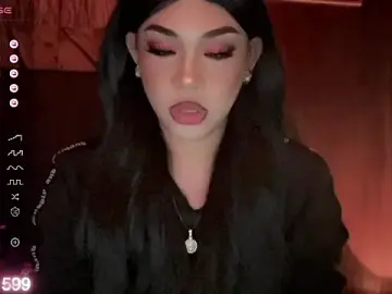 Stripchat Free Porn Cam of madam_agnes1