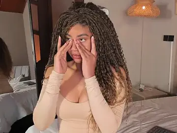 Stripchat Free Live Porn of nayah__