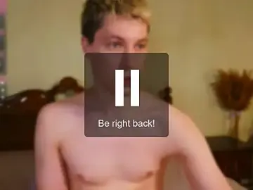 Stripchat Live Sex Cam of -ethan7inches-