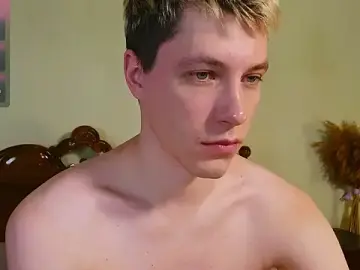 Stripchat Adult Webcam of -ethan7inches-