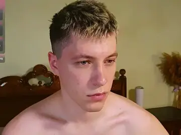 Stripchat Free Porn Cam of -ethan7inches-