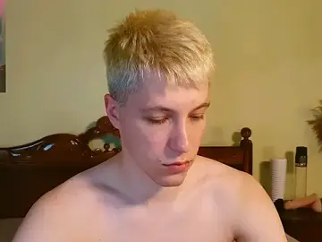 Stripchat Adult Webcam of -ethan7inches-