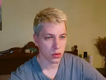 Stripchat Watch Live Sex Cams of -ethan7inches-