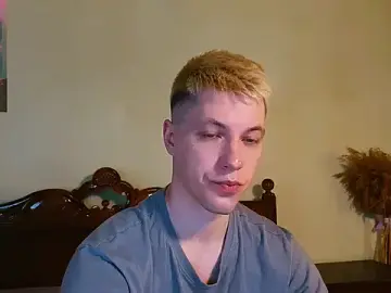 Stripchat Sex Chat of -ethan7inches-